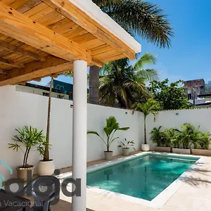 Affittacamere Vica Con Piscina En La Entrada De La Zona Hotelera, Cancún